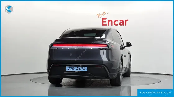 TESLA MODEL Y RWD