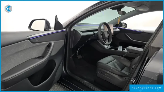 TESLA MODEL Y RWD