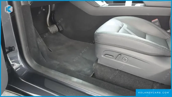 TESLA MODEL Y RWD