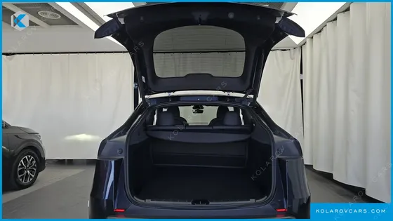 TESLA MODEL Y PREMIUM LONG RANGE AWD