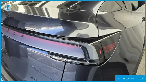TESLA MODEL Y PREMIUM LONG RANGE AWD