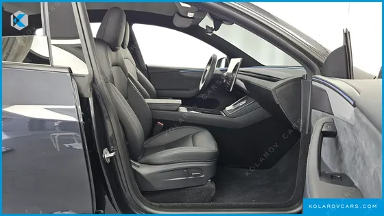 TESLA MODEL Y PREMIUM LONG RANGE AWD