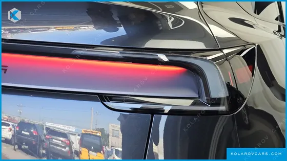 TESLA MODEL Y PREMIUM LONG RANGE AWD