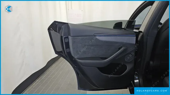 TESLA MODEL Y PREMIUM LONG RANGE AWD