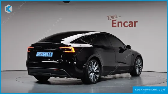 TESLA MODEL 3 RWD