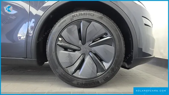 TESLA MODEL Y PREMIUM LONG RANGE AWD