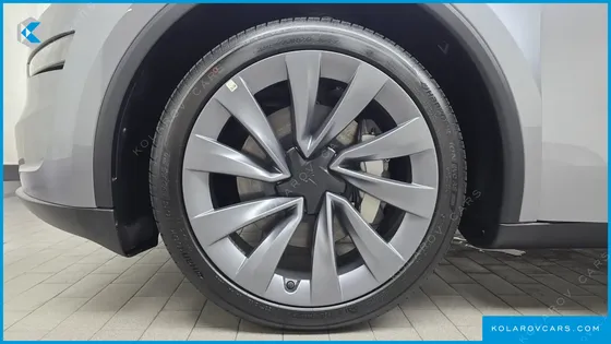 TESLA MODEL Y PREMIUM LONG RANGE AWD