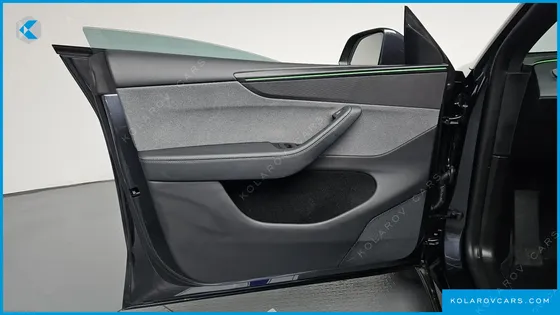 TESLA MODEL Y PREMIUM RWD