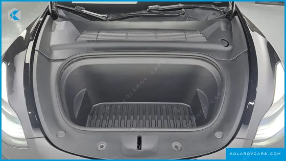 TESLA MODEL Y LONG RANGE AWD