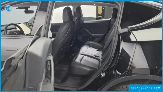 TESLA MODEL Y LONG RANGE AWD