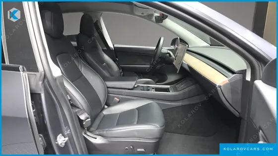 TESLA MODEL Y LONG RANGE AWD