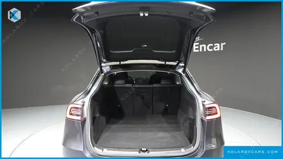 TESLA MODEL Y LONG RANGE AWD