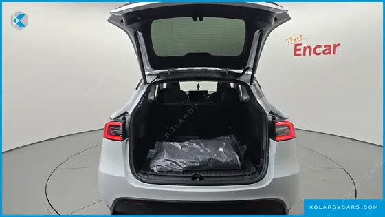 TESLA MODEL Y LONG RANGE AWD