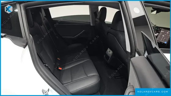 TESLA MODEL 3 RWD