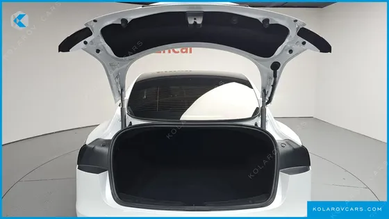 TESLA MODEL 3 RWD