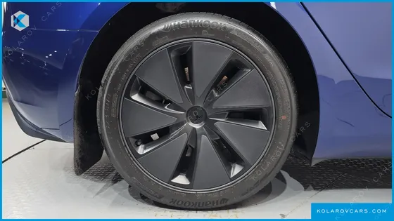 TESLA MODEL 3 RWD