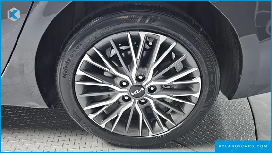 KIA K3 1.6