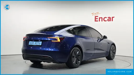TESLA MODEL 3 RWD
