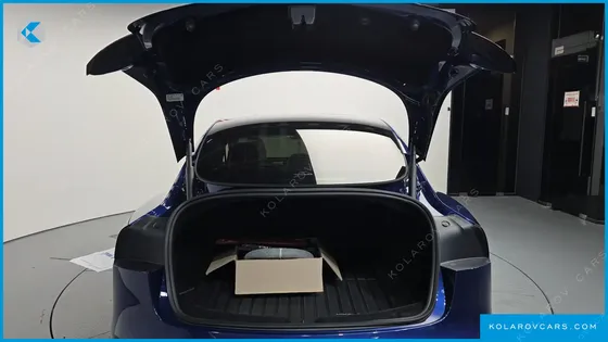 TESLA MODEL 3 RWD