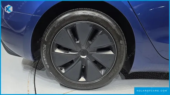 TESLA MODEL 3 RWD