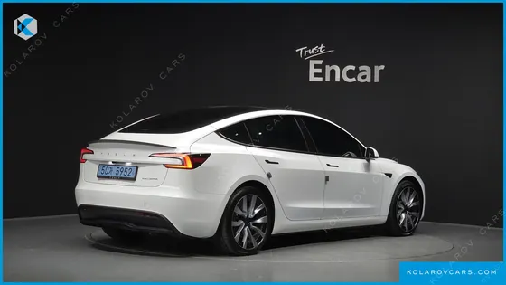 TESLA MODEL 3 LONG RANGE AWD