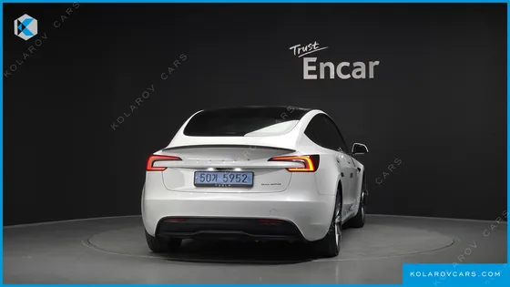 TESLA MODEL 3 LONG RANGE AWD