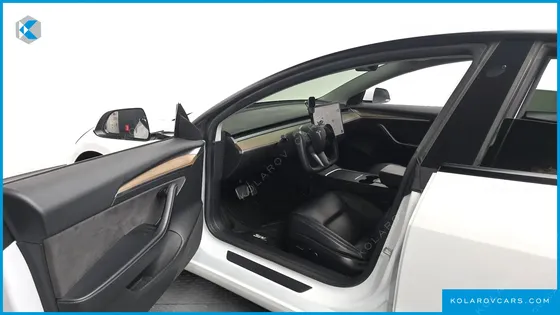 TESLA MODEL 3 LONG RANGE AWD