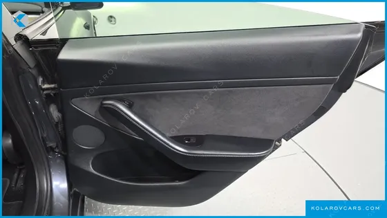 TESLA MODEL 3 LONG RANGE AWD