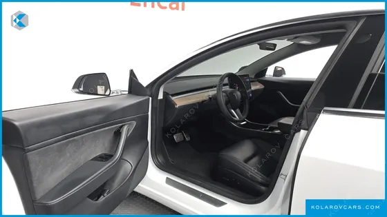TESLA MODEL 3 LONG RANGE AWD