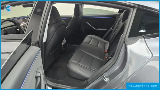 TESLA MODEL 3 RWD