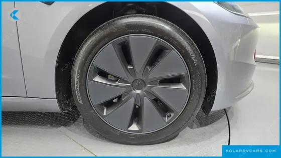 TESLA MODEL 3 RWD