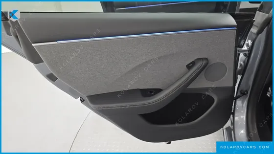 TESLA MODEL 3 RWD