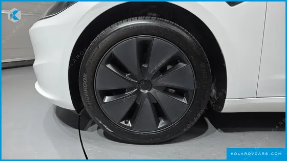 TESLA MODEL 3 RWD