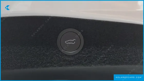 TESLA MODEL 3 RWD