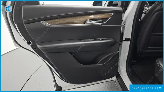CADILLAC XT5 3.6 PLATINUM