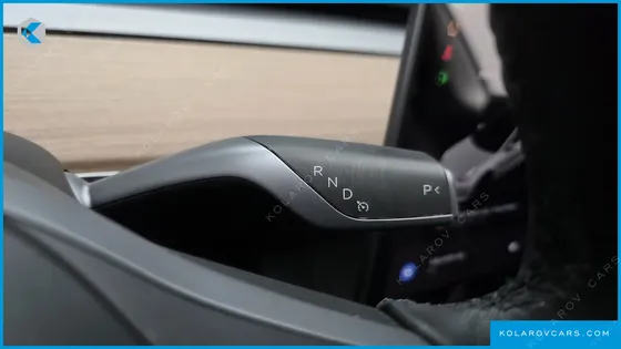 TESLA MODEL 3 STANDARD RANGE PLUE RWD