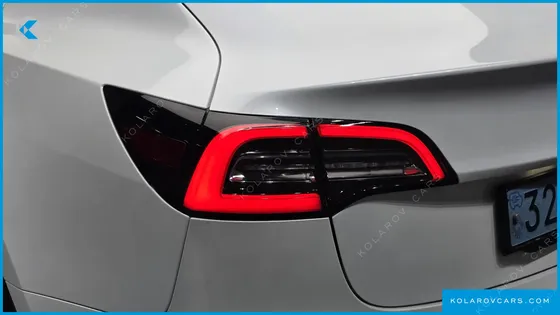 TESLA MODEL 3 STANDARD RANGE PLUE RWD
