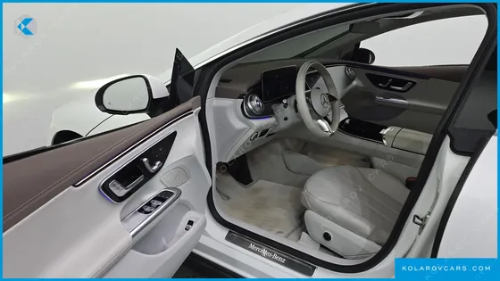 MERCEDES EQE EQE300