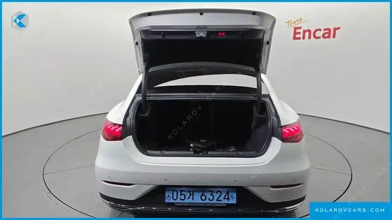 MERCEDES EQE EQE300