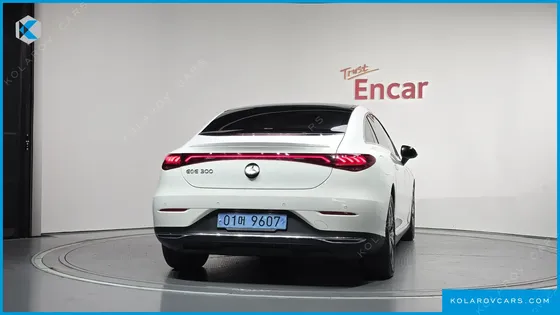 MERCEDES EQE EQE300