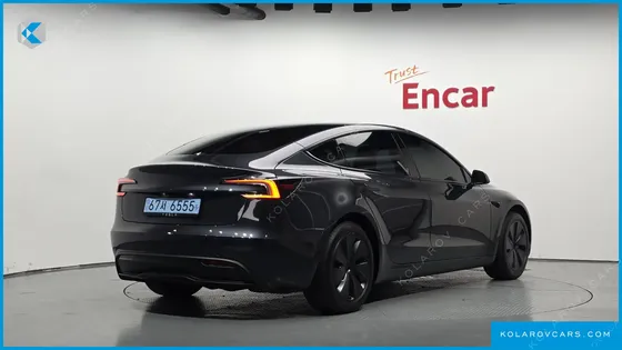 TESLA MODEL 3 RWD