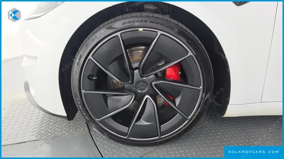 TESLA MODEL 3 PERFORMANCE AWD