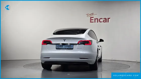 TESLA MODEL 3 LONG RANGE AWD