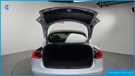 TESLA MODEL 3 LONG RANGE AWD