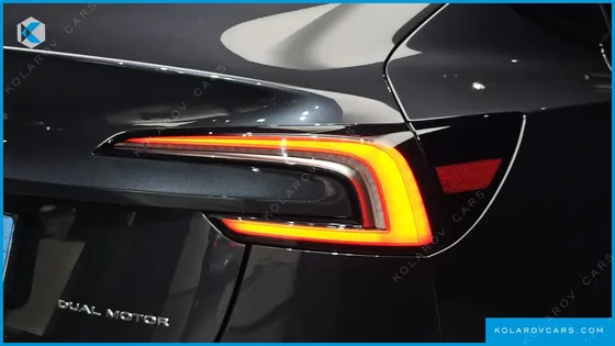 TESLA MODEL 3 LONG RANGE AWD