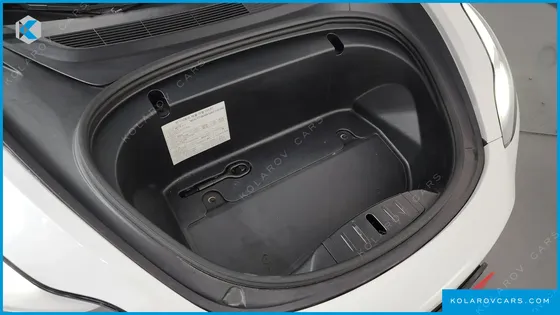 TESLA MODEL 3 STANDARD RANGE PLUE RWD
