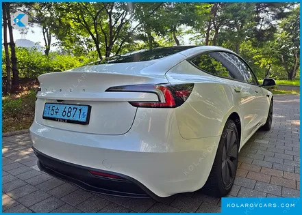 TESLA MODEL 3 RWD