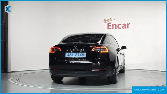 TESLA MODEL 3 RWD
