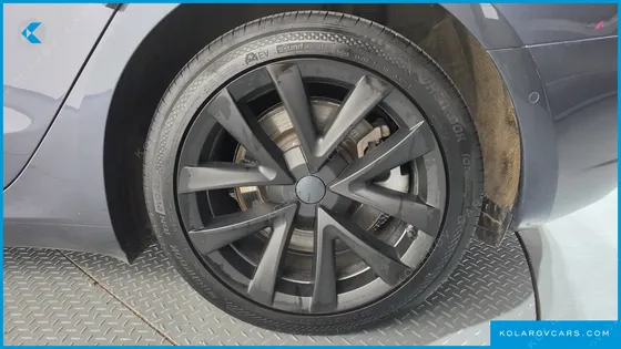 TESLA MODEL 3 LONG RANGE AWD