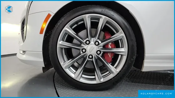CADILLAC CT4 2.0 SPORT